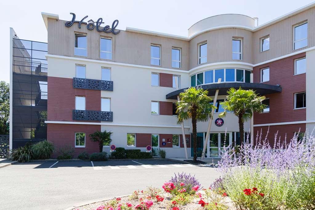 The Originals Boutique Hotel Restaurant Saint James, Montaigu-Vendee Eksteriør billede