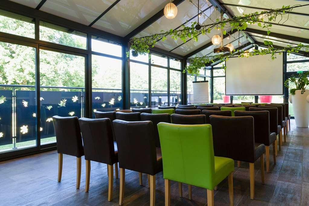 The Originals Boutique Hotel Restaurant Saint James, Montaigu-Vendee Bekvemmeligheder billede